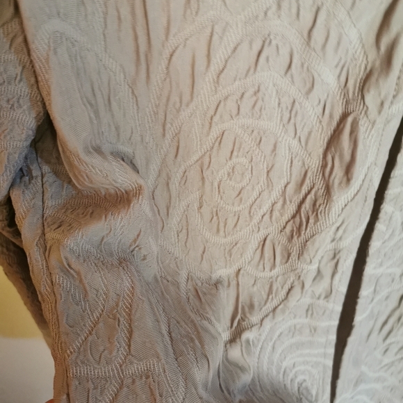 Bnwt cardigan, made in Canada, size S - Picture 4 of 4